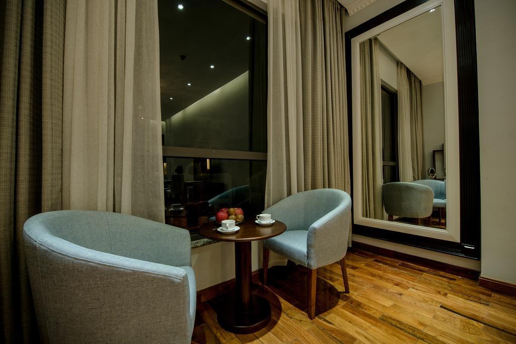 New Gate Apartment Hanoi Exterior foto